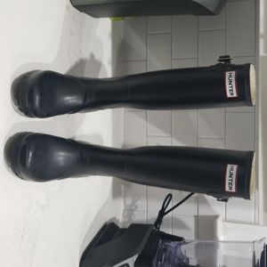 Hunter tall rain boots